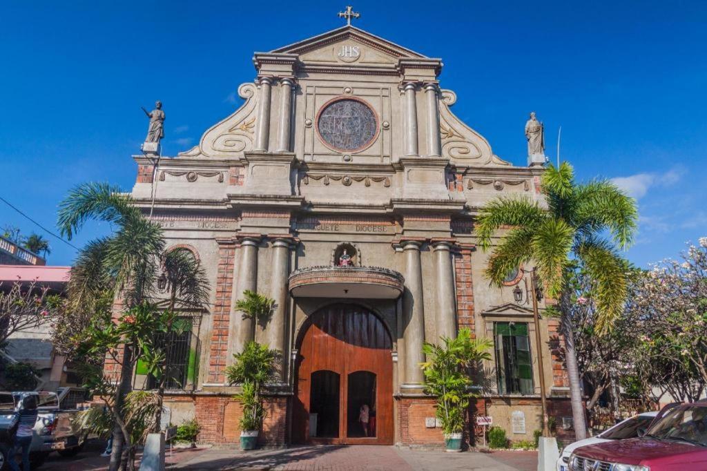 מלון Dumaguete City Casa Rubin מראה חיצוני תמונה
