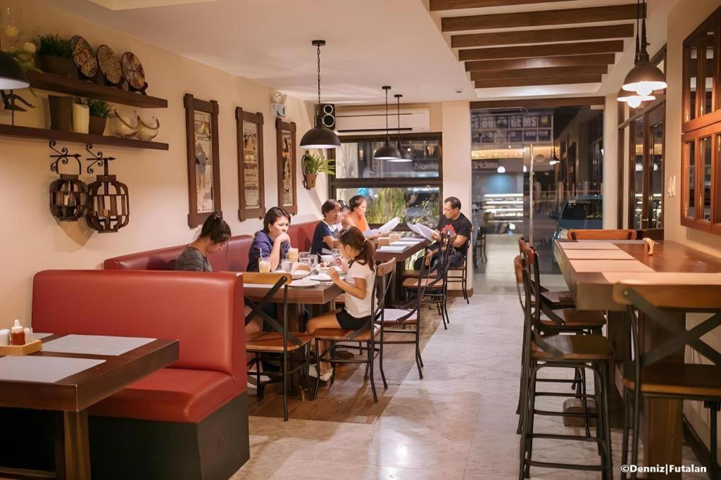 מלון Dumaguete City Casa Rubin מראה חיצוני תמונה