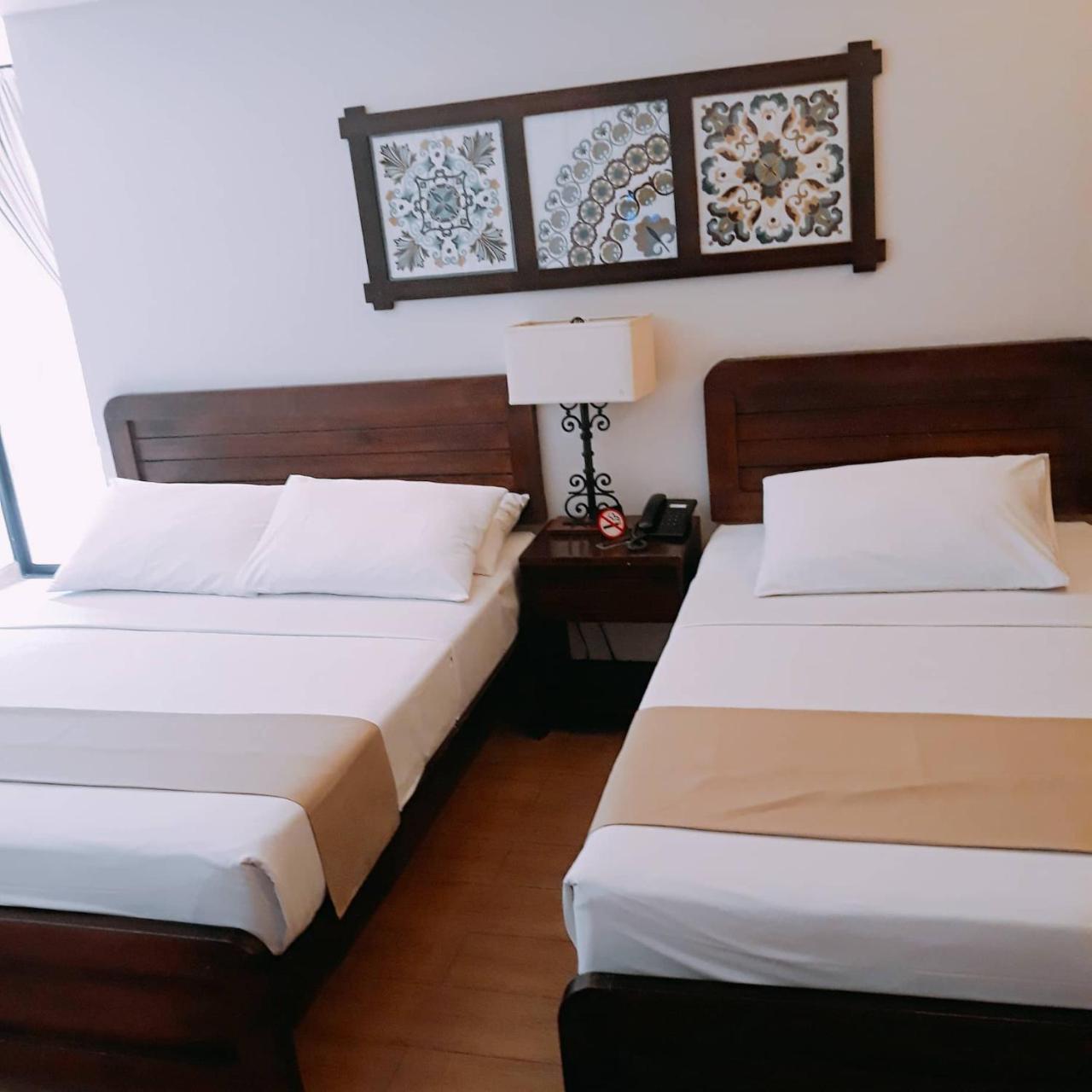 מלון Dumaguete City Casa Rubin מראה חיצוני תמונה