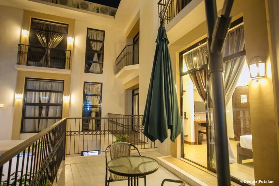 מלון Dumaguete City Casa Rubin מראה חיצוני תמונה